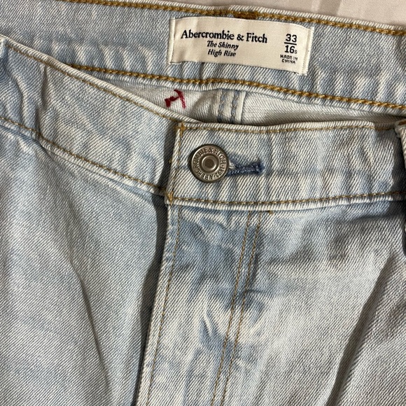 Abercrombie & Fitch Blue Relaxed Jeans Classic Style - Picture 2 of 5